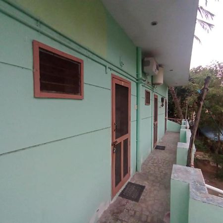 Sri Shankaraa Guest House Tiruvannāmalai Exterior foto