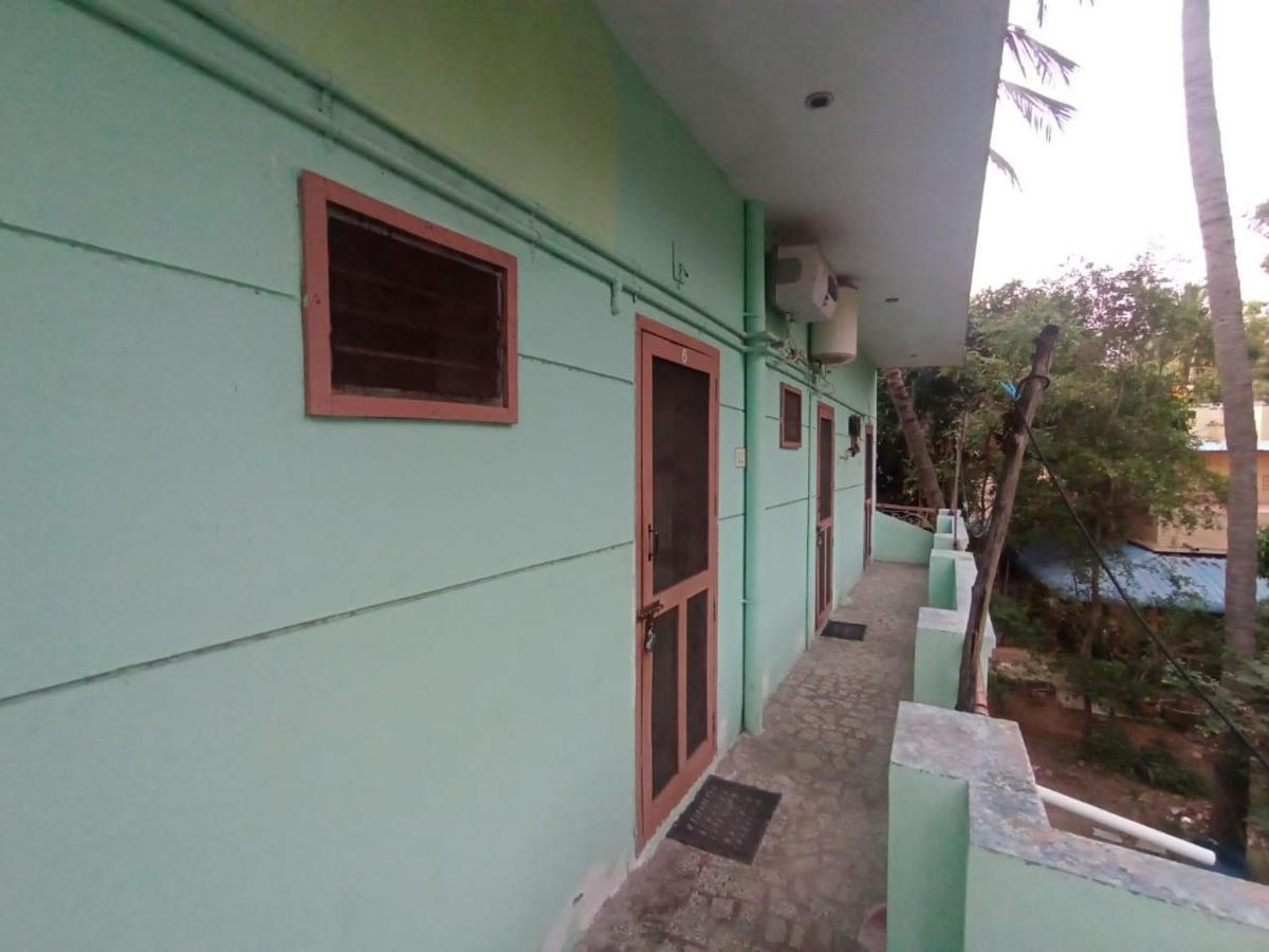 Sri Shankaraa Guest House Tiruvannāmalai Exterior foto